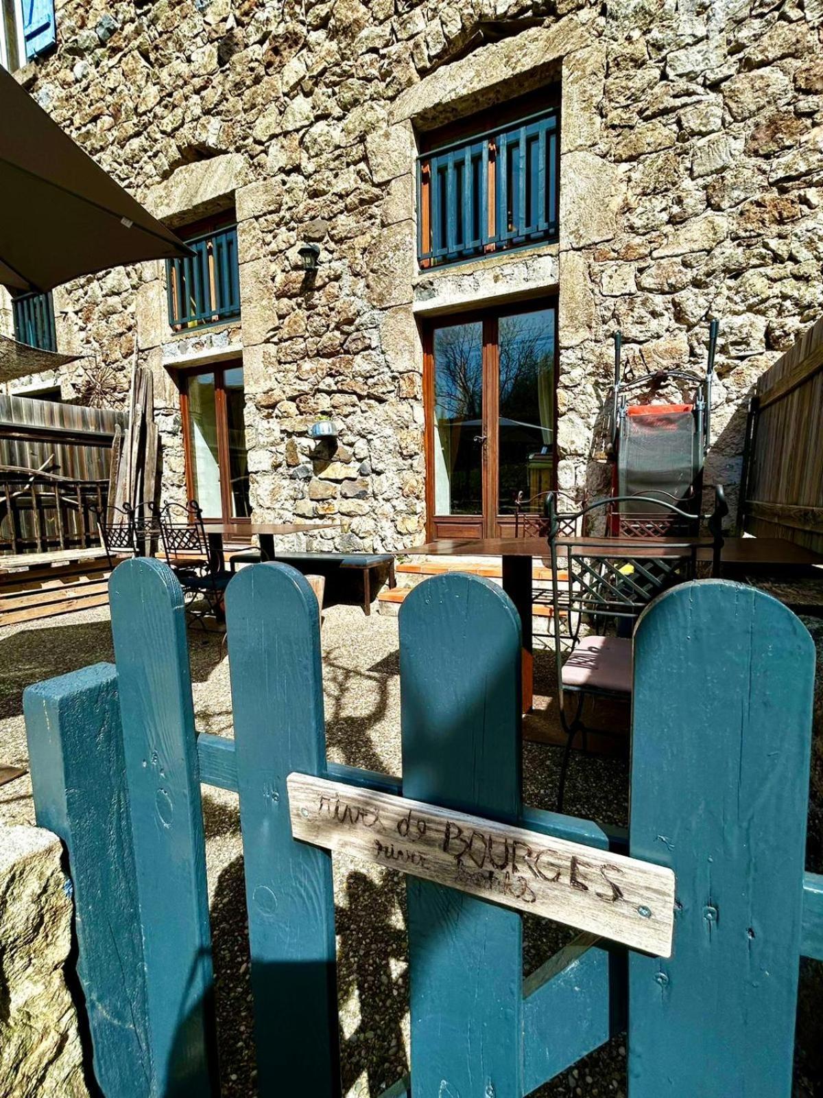 Ferienwohnung Rives De Bourges Burzet Exterior foto