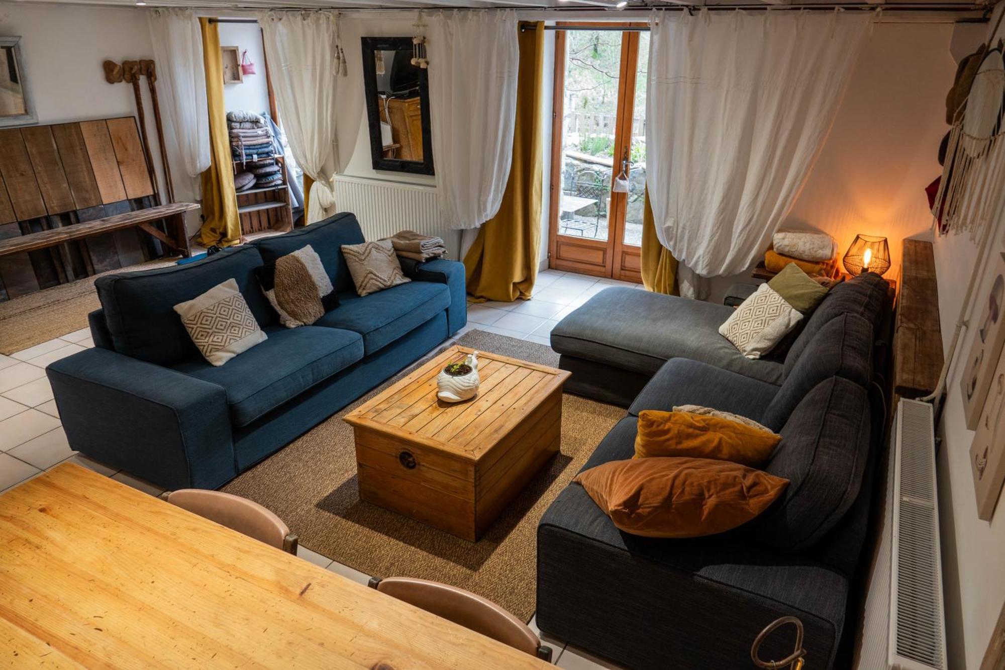Ferienwohnung Rives De Bourges Burzet Exterior foto