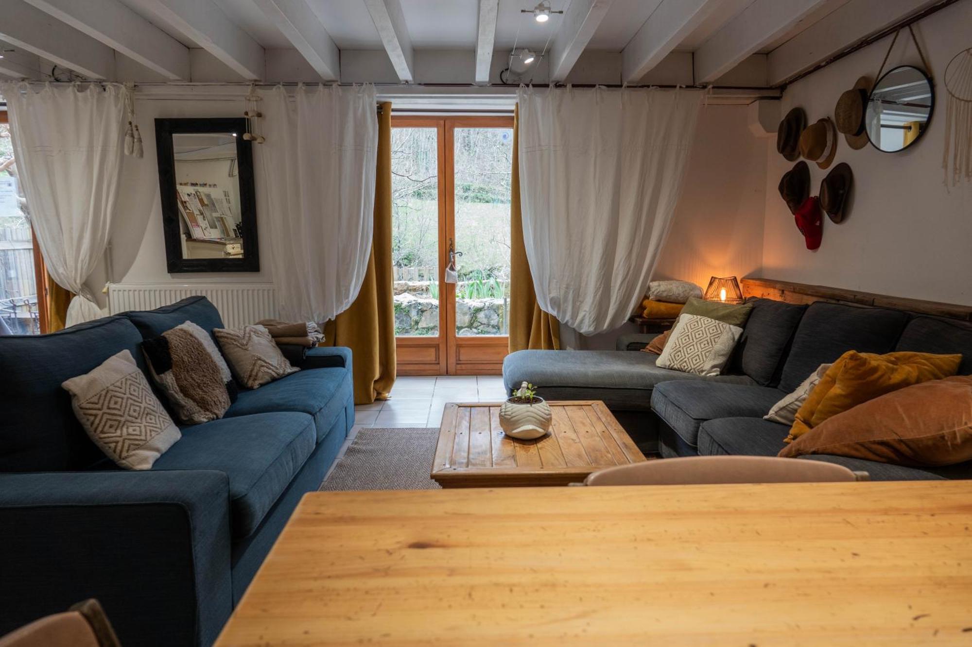 Ferienwohnung Rives De Bourges Burzet Exterior foto