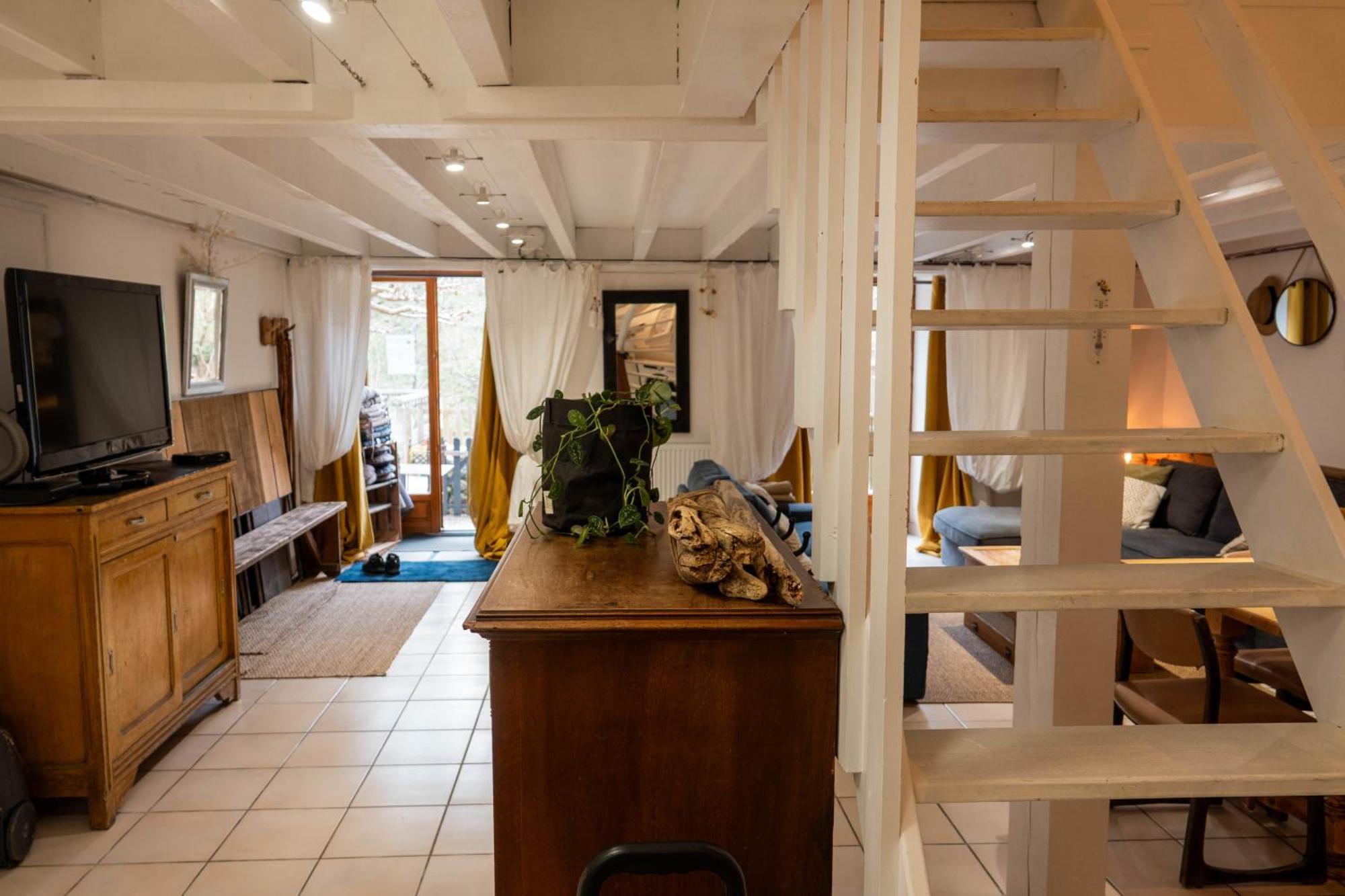 Ferienwohnung Rives De Bourges Burzet Exterior foto