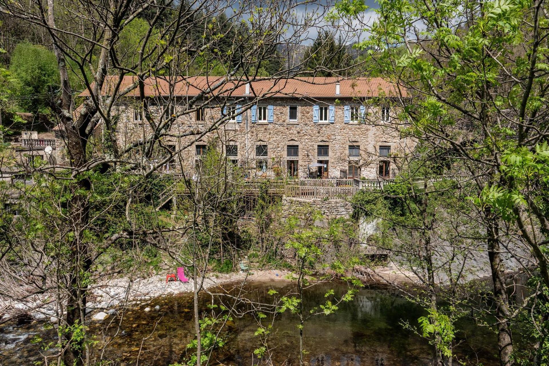Ferienwohnung Rives De Bourges Burzet Exterior foto